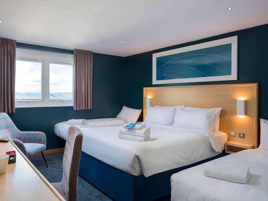 Travelodge London Chessington Tolworth Londres Quarto foto