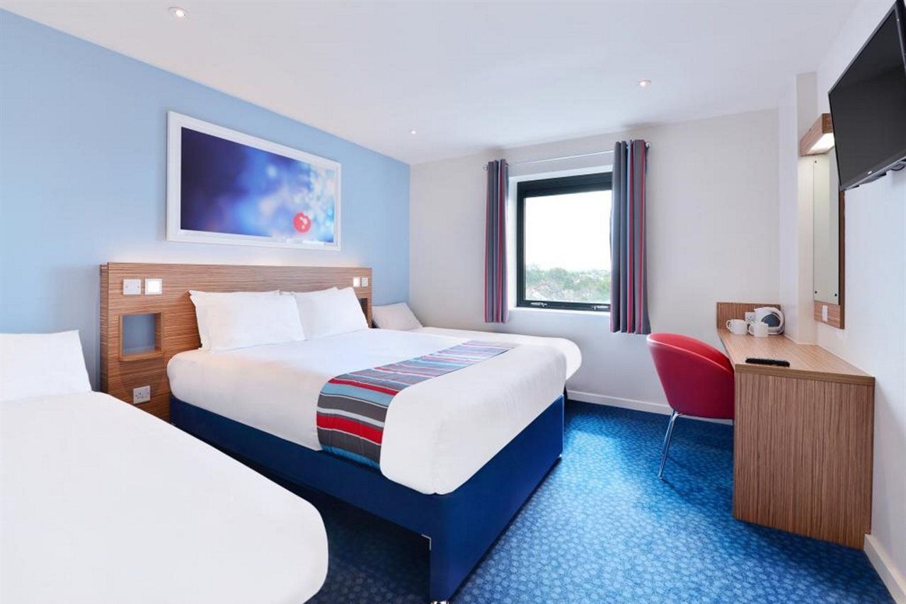 Travelodge London Chessington Tolworth Londres Exterior foto